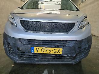 Peugeot Expert 226S 1.6 BlueHDI 115 Premium picture 12