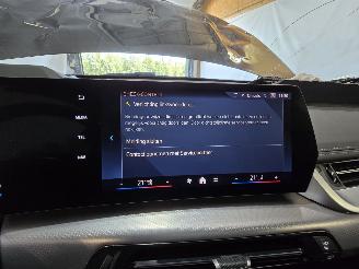 BMW X1 XDRIVE25E picture 36