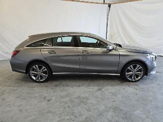 Mercedes Cla-klasse Shooting Brake 180 Prestige picture 8