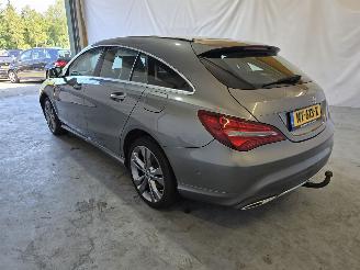 Mercedes Cla-klasse Shooting Brake 180 Prestige picture 5
