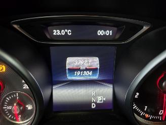 Mercedes Cla-klasse Shooting Brake 180 Prestige picture 27