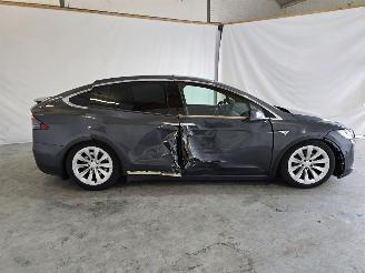 Tesla Model X 90D Base 6p. picture 8