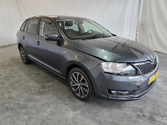 krockskadad bil auto Skoda Rapid Spaceback 1.0 TSI Greentech Drive 2018/7