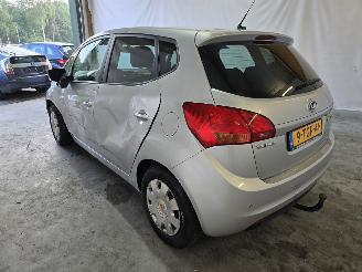 Kia Venga 1.6 CVVT picture 5