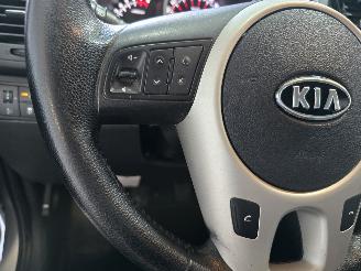 Kia Venga 1.6 CVVT picture 24