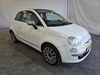 krockskadad bil auto Fiat 500 0.9 TwinAir Lounge 2013/5