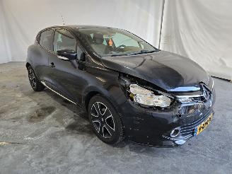 Schadeauto Renault Clio 0.9 TCe Dynamique 2013/6