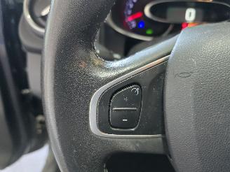 Renault Clio 0.9 TCe Limited picture 26