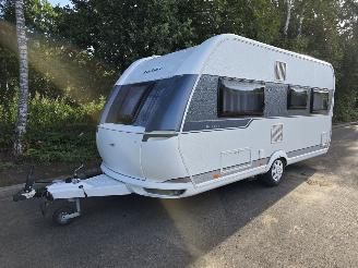 dañado caravana Hobby  460 UFE 2016/4