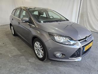 krockskadad bil auto Ford Focus 1.0 EcoBoost Edition Plus 2014/11