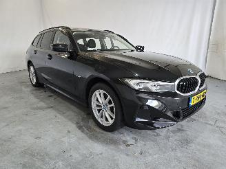 Coche accidentado BMW 3-serie 320E 320e 2023/6