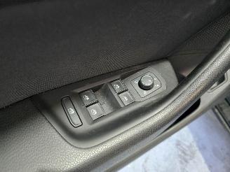 Volkswagen Passat Variant 1.4 TSI PHEV GTE Business picture 32