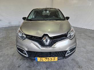 Renault Captur 1.2 TCe Dynamique picture 2