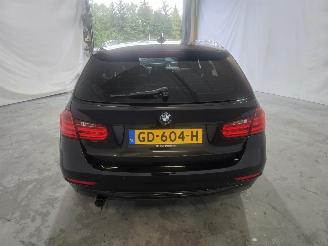 BMW 3-serie 316d Executive picture 6