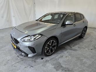 BMW 1-serie 120 picture 3