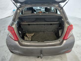 Toyota Yaris 1.3 VVT-i Now picture 13