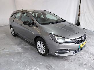 Coche accidentado Opel Astra SPORTS TOURER 1.2 Business Edition 2022/2