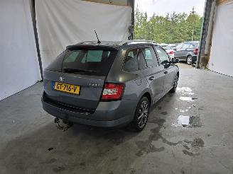 Skoda Fabia Combi 1.2 TSI Edition picture 7