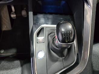 Peugeot 3008 1.2 Puretech picture 34