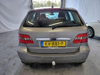 Mercedes B-klasse B 200 Automaat picture 6