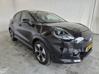 Damaged car Ford Puma Gen-E 44 kWh 2025/10