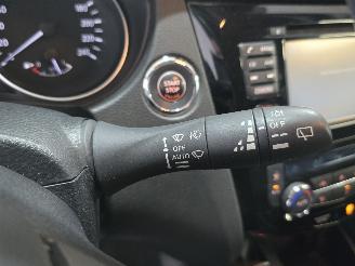 Nissan Qashqai 1.2 N-Connecta picture 27