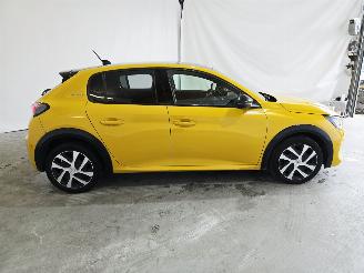 Peugeot 208 1.2 PureTech GT-Line picture 8