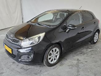 Kia Rio 1.2 CVVT Plus Pack picture 4