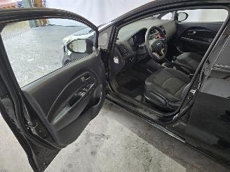Kia Rio 1.2 CVVT Plus Pack picture 21