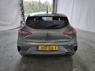 Renault Clio E-TECH HYBRID picture 6