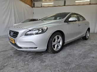 Volvo V-40 2.0 D2 Nordic+ picture 3