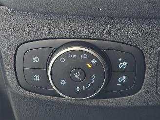 Ford Focus 1.0 EcoBoost Hybrid ST Line picture 25
