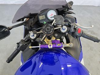Yamaha YZF - R6  picture 18