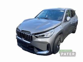 Vrakbiler auto BMW iX1 iX1 (U11), SUV, 2022 xDrive30 67 kWh 2024/3