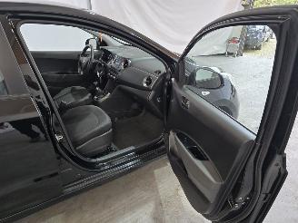 Hyundai I-10 1.0i Comfort picture 14