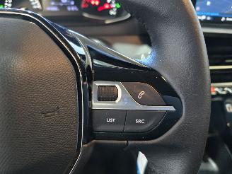 Peugeot 208 1.2 PureTech Active picture 31
