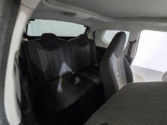 Peugeot 108 1.0 e-VTi Allure TOP picture 17