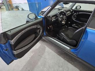Mini Mini Clubman 1.6 Cooper Chili picture 15