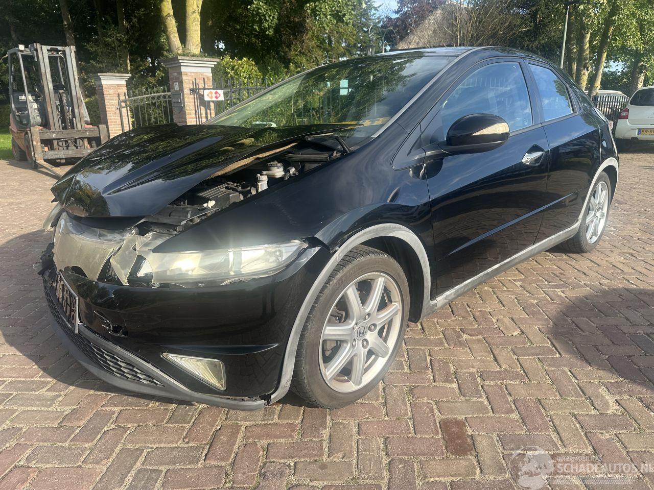 Honda Civic 1.8 SPORT