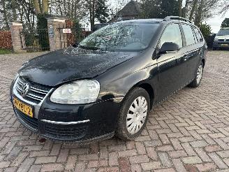 Vaurioauto  passenger cars Volkswagen Golf Variant 1.9 TDI Trendline 2008/1