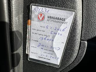 Kia Niro 1.6 GDi Hybrid First Edition picture 19