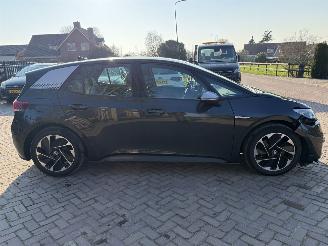 Volkswagen ID.3 First 58 kWh picture 7