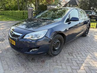 škoda osobní automobily Opel Astra 1.4 Turbo Cosmo 2010/4