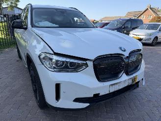 BMW iX3 Executive 80 kWh picture 3