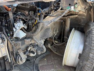 Hyundai Kona EV Limited Sky 64 kWh picture 16