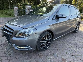 Auto incidentate Mercedes B-klasse 180 Ambition 2012/7