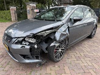 krockskadad bil auto Seat Leon ST 2.0 TSI Cupra 280 2015/12