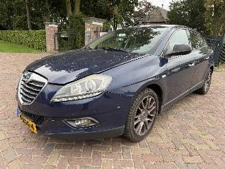 skadebil auto Lancia Delta 1.4 M.air Gold 2012/7