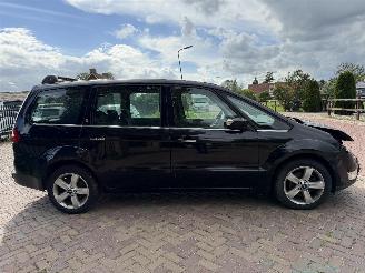 Ford Galaxy  picture 6