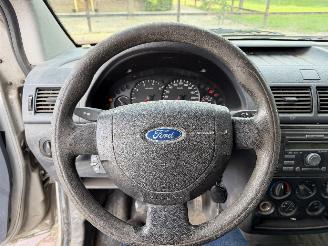 Ford Transit Connect T200S 1.8 TDCi picture 17